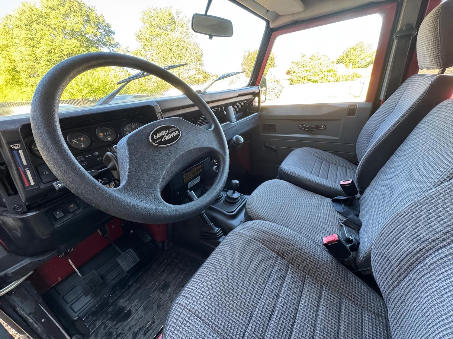 Used Land Rover Defender 130 2025 for sale - 76077833: Photo 10