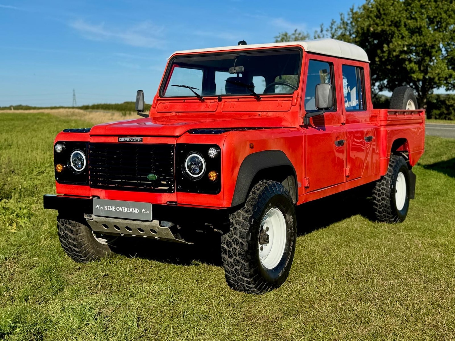 Used Land Rover Defender 130 2025 for sale - 76077833: Photo 20