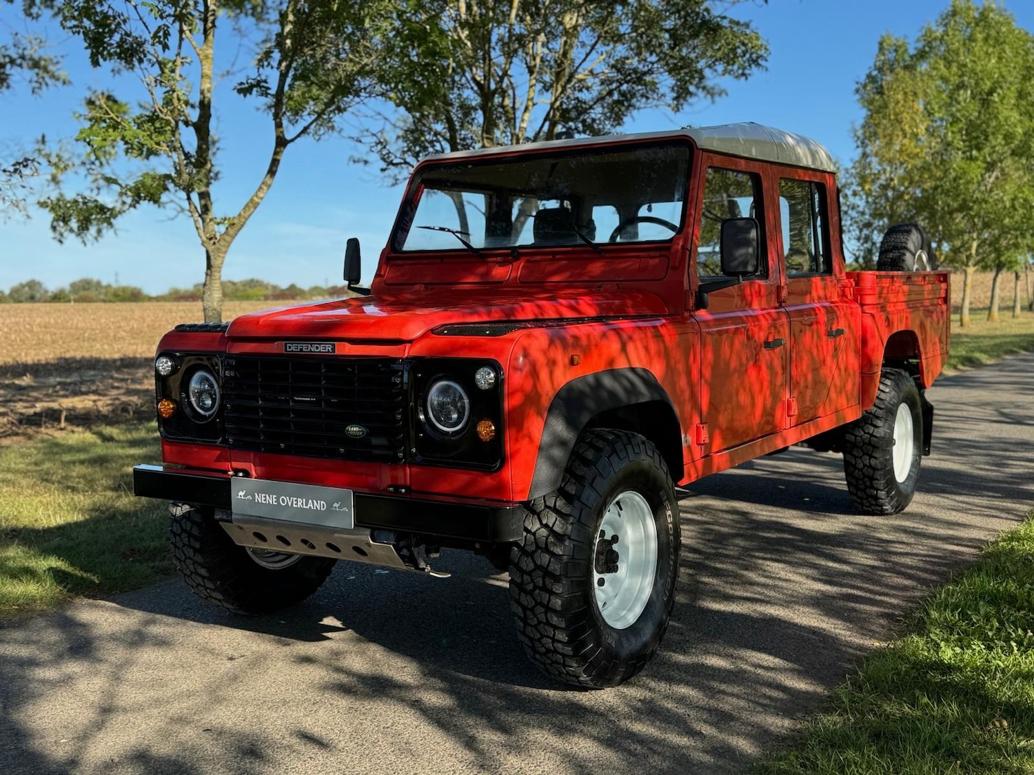 Used Land Rover Defender 130 2025 for sale - 76077833: Photo 26