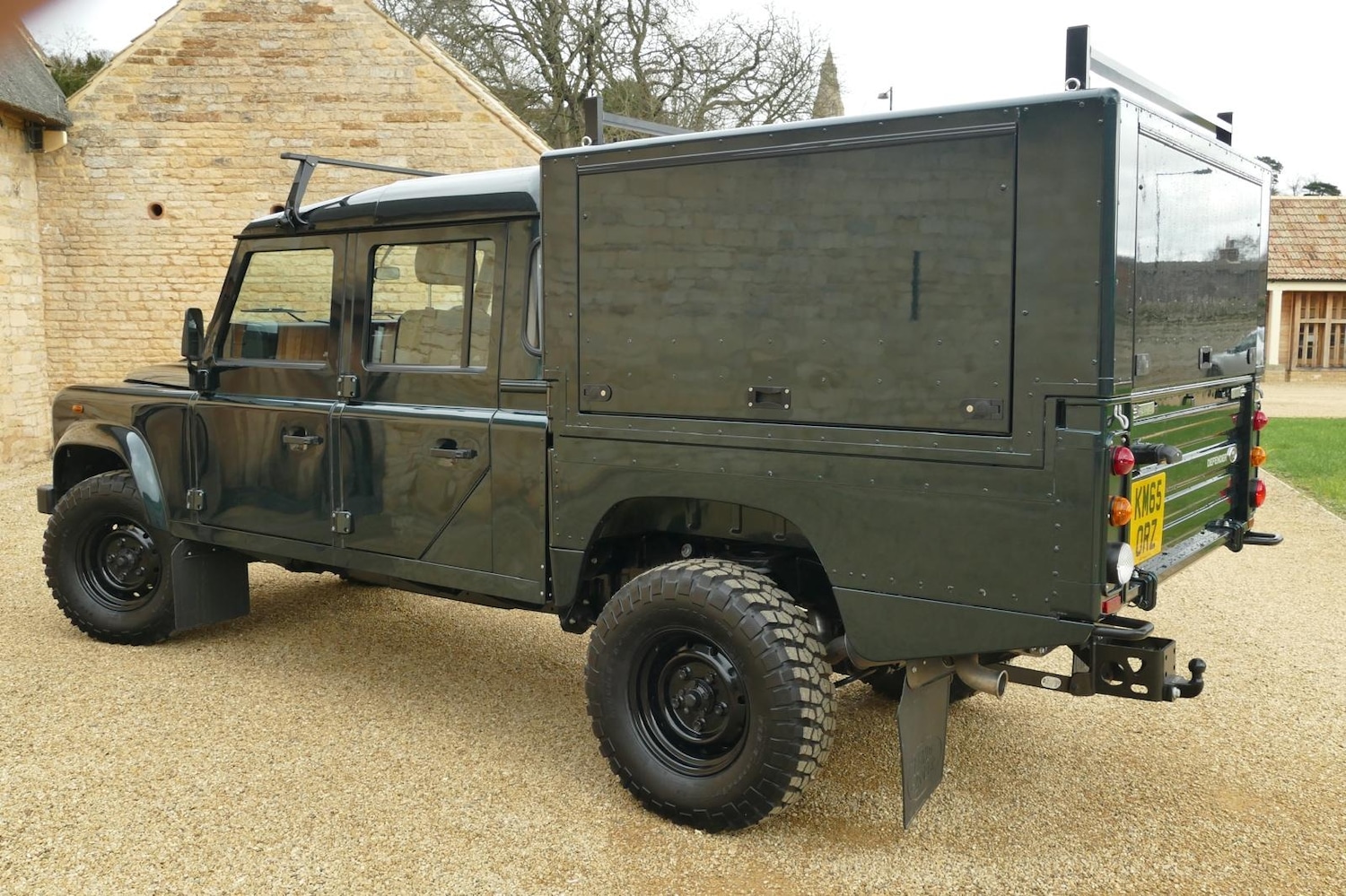 Used Land Rover Defender 130 2025 for sale - 76077833: Photo 31