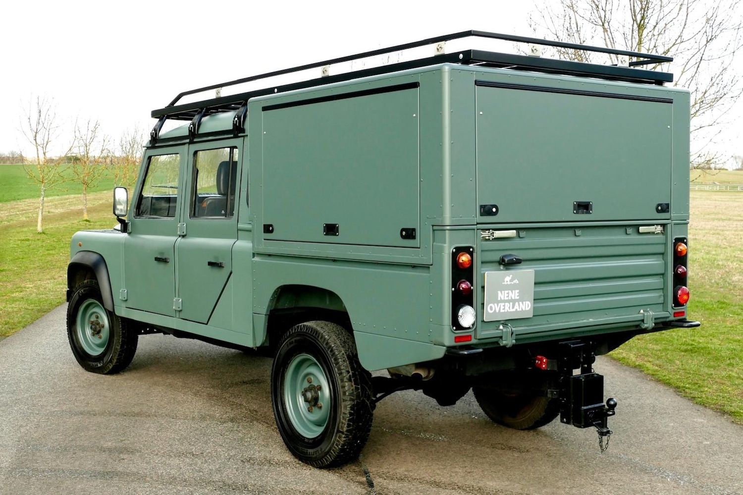 Used Land Rover Defender 130 2025 for sale - 76077833: Photo 36