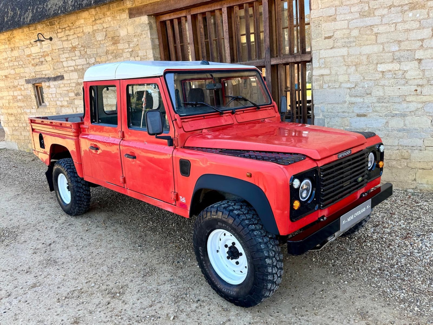 Used Land Rover Defender 130 2025 for sale - 76077833: Photo 9