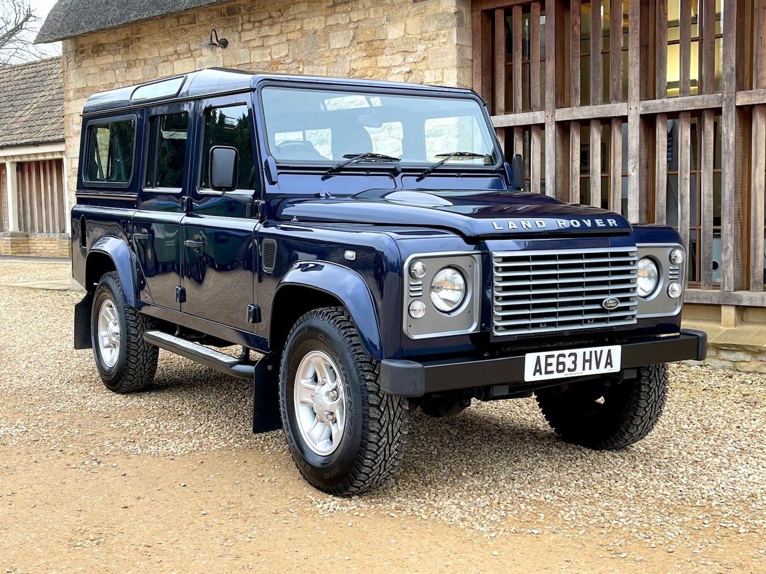 Used Land Rover Defender 2013 for sale - 76450410: Photo 1