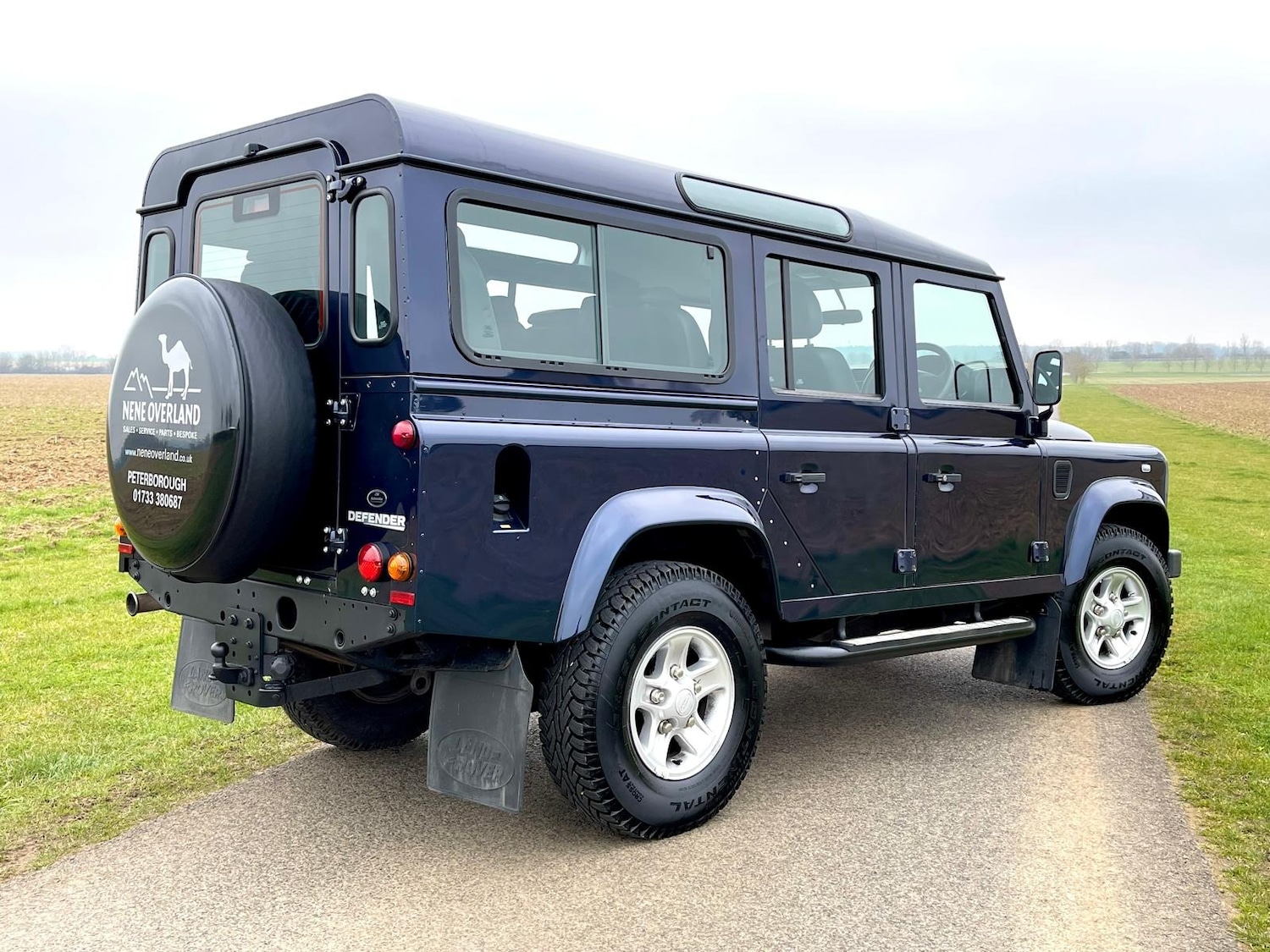 Used Land Rover Defender 2013 for sale - 76450410: Photo 11