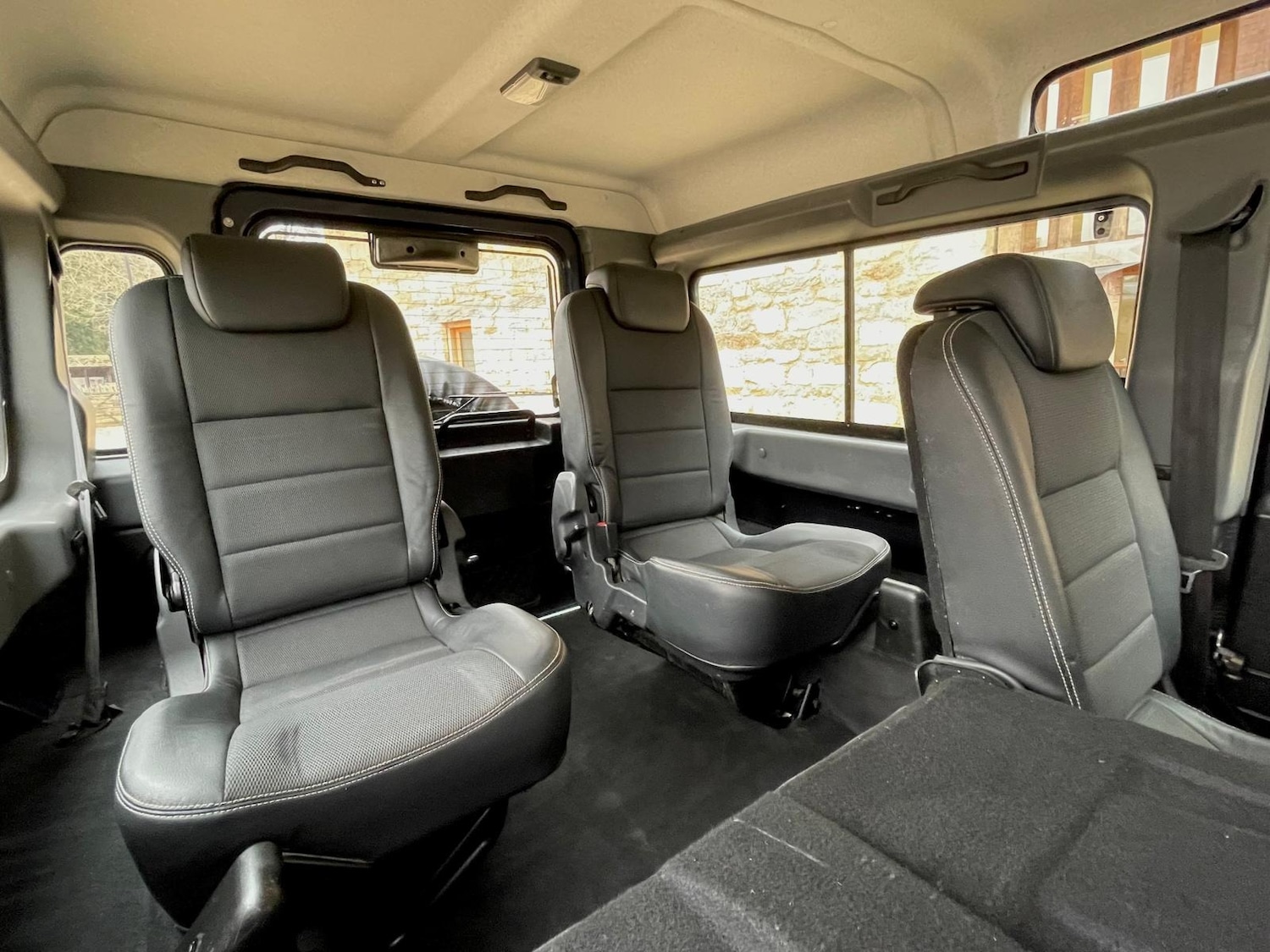 Used Land Rover Defender 2013 for sale - 76450410: Photo 15