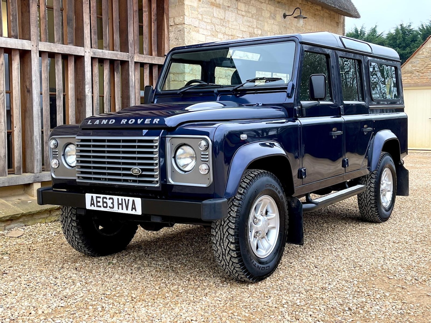 Used Land Rover Defender 2013 for sale - 76450410: Photo 6