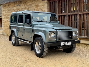Used Land Rover Defender 2015 for sale - 79528007: Photo