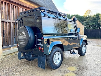 Used Land Rover Defender 2013 for sale - 78456759: Photo