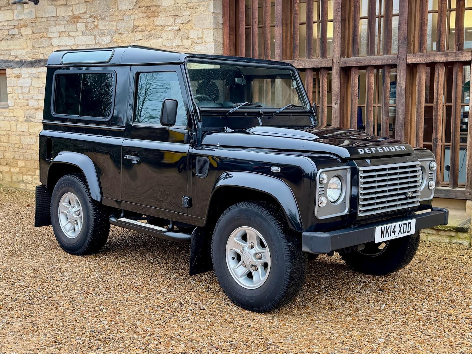 Used Land Rover Defender 2014 for sale - 77285792: Photo 4