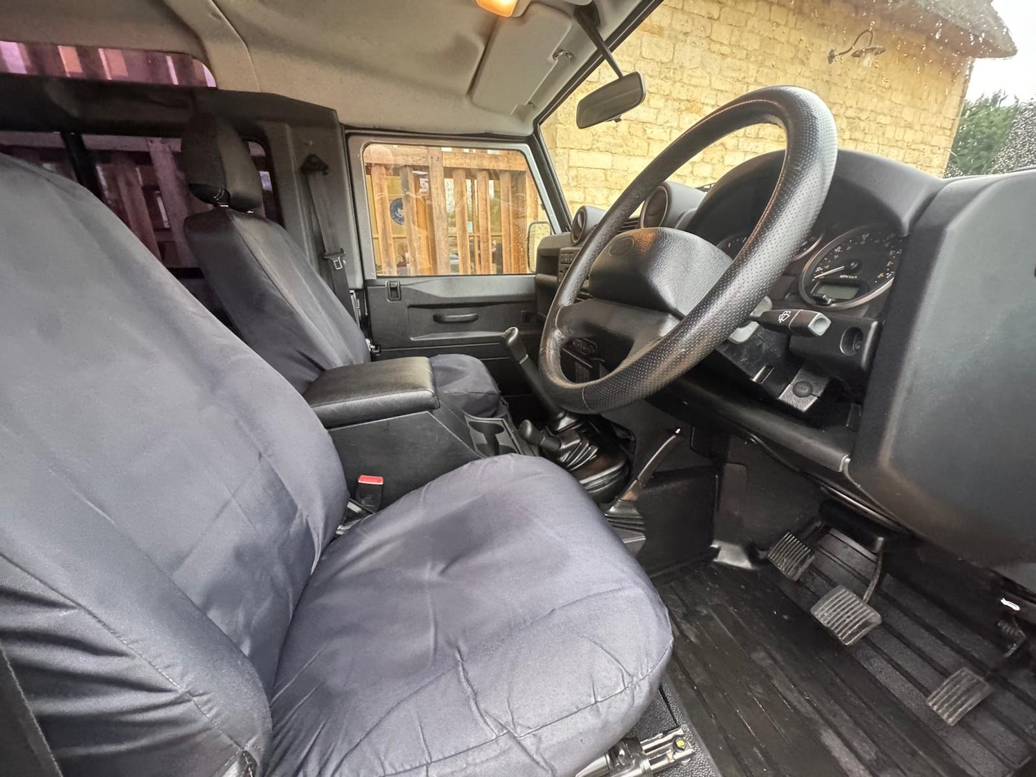 Used Land Rover Defender 2013 for sale - 77005657: Photo 10