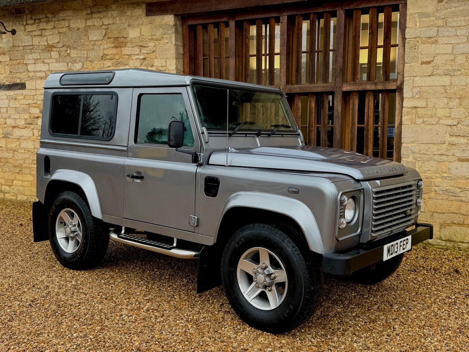 Used Land Rover Defender 2013 for sale - 77005657: Photo 3
