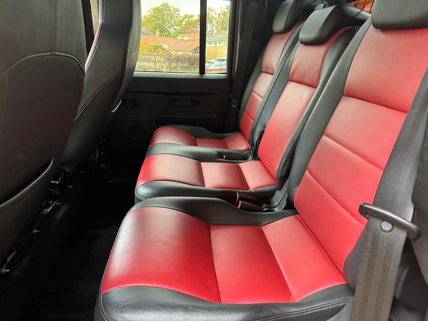 Used Land Rover Defender 2014 for sale - 76366819: Photo 7