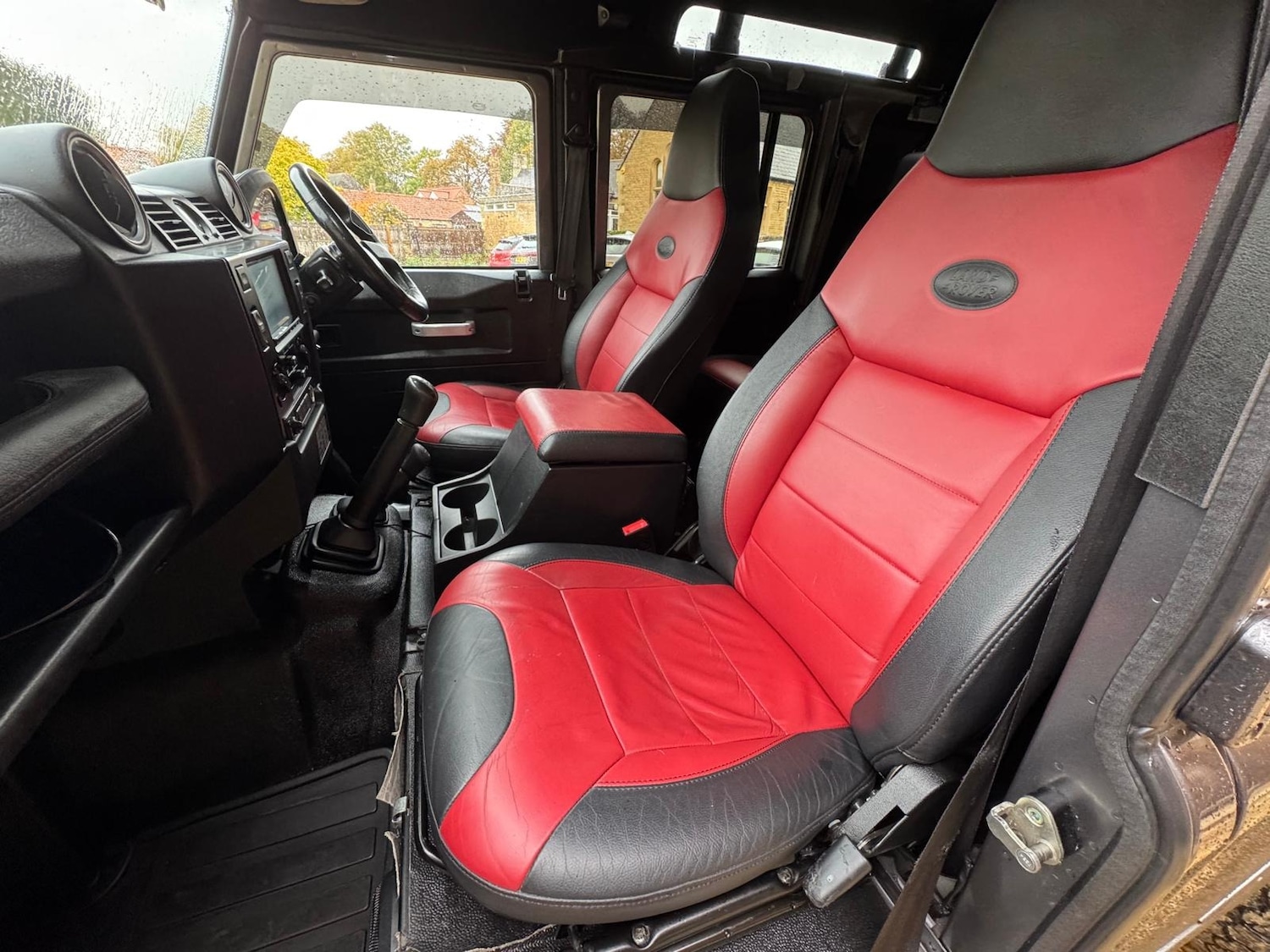 Used Land Rover Defender 2014 for sale - 76366819: Photo 8