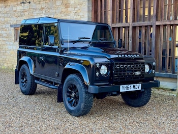 Land Rover Defender feature image