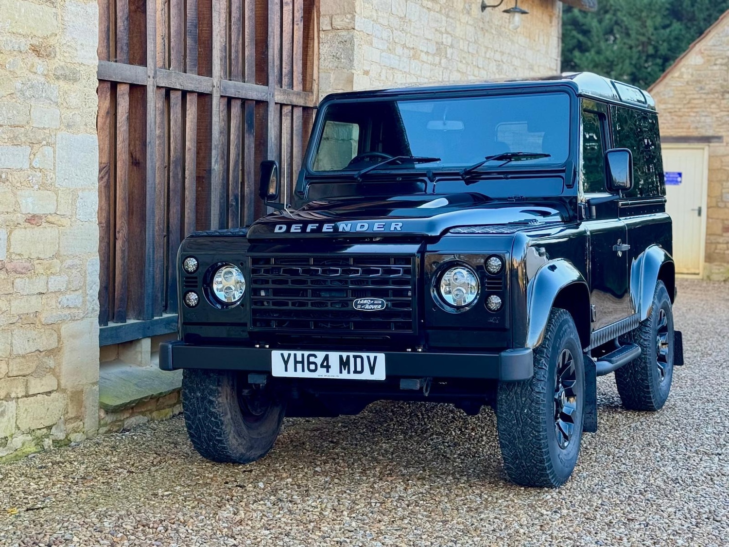 Used Land Rover Defender 2014 for sale - 77005649: Photo 5