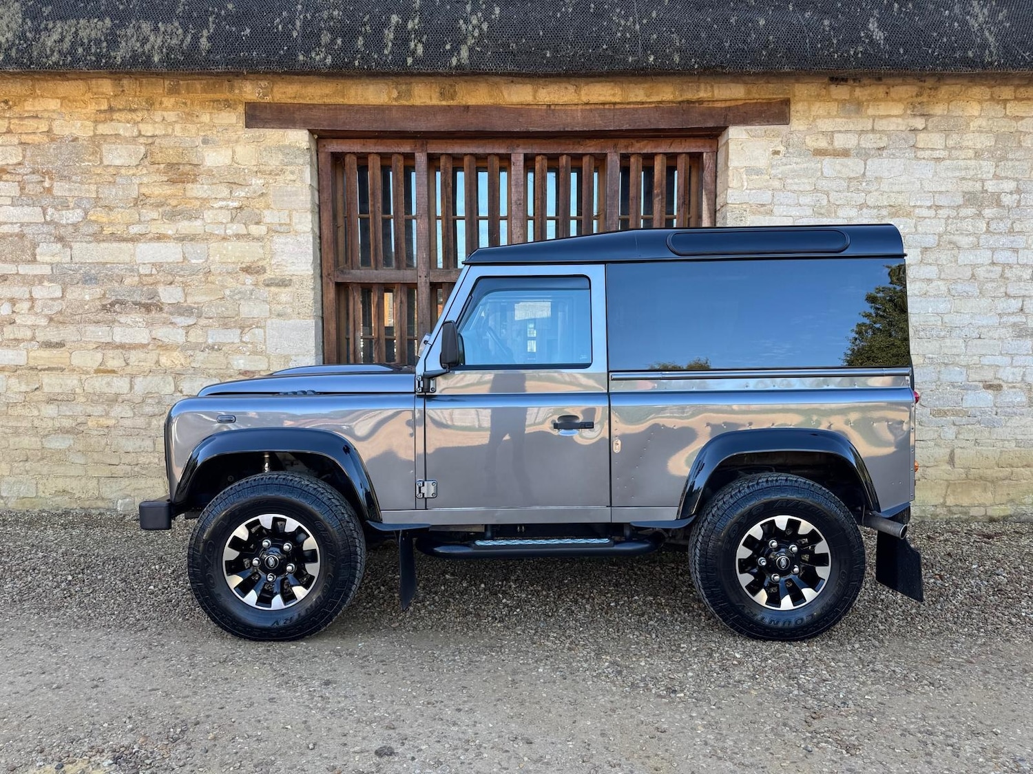 Used Land Rover Defender 2015 for sale - 77545342: Photo 2