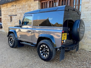 Used Land Rover Defender 2015 for sale - 77545342: Photo