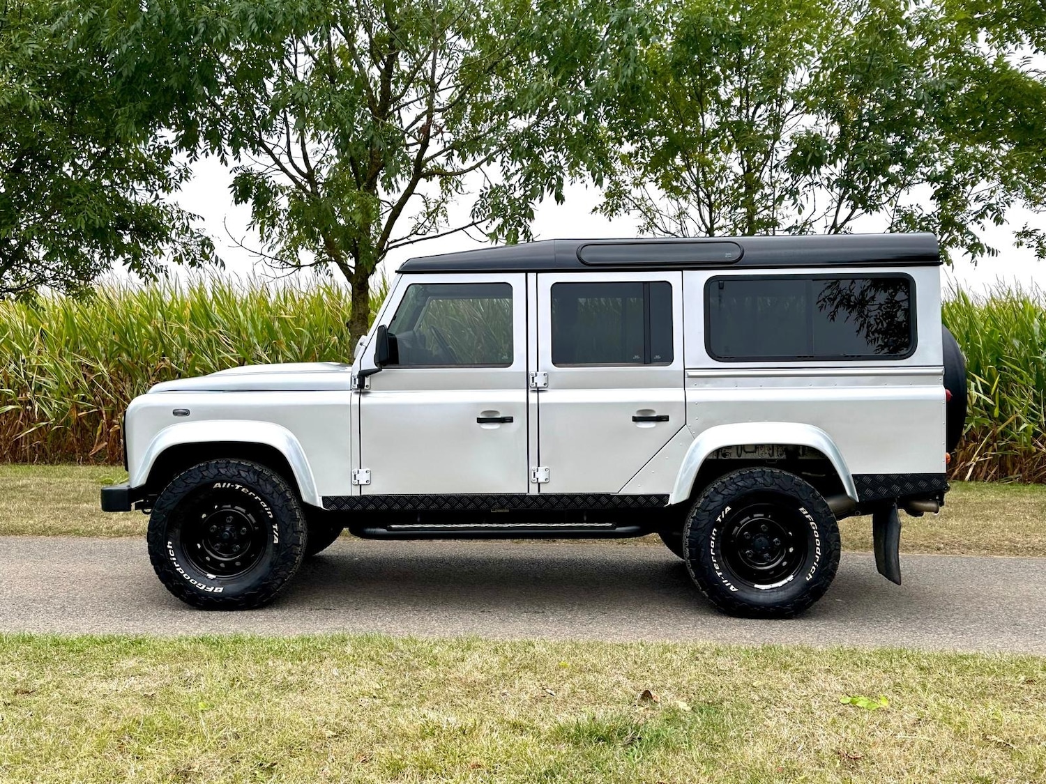 Used Land Rover Defender 2015 for sale - 76946643: Photo 19