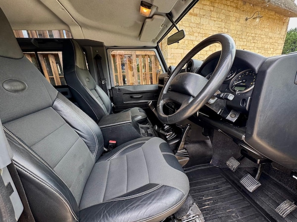 Used Land Rover Defender 2013 for sale - 75653217: Photo 7
