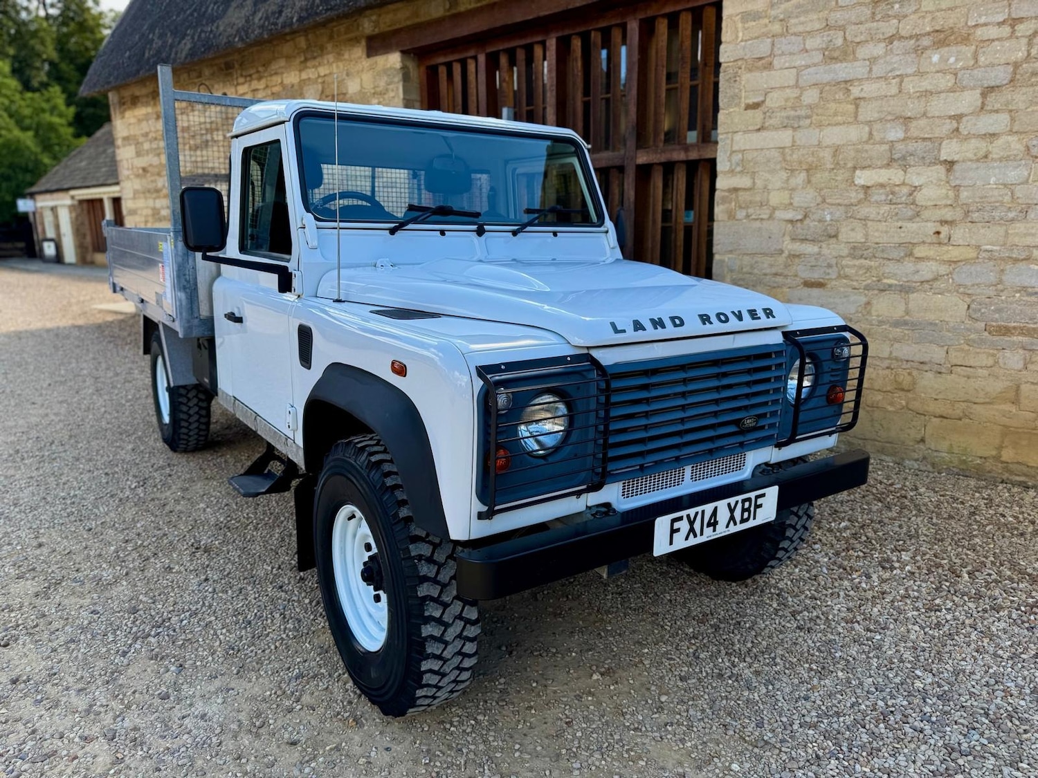 Used Land Rover Defender 2014 for sale - 77996688: Photo 6