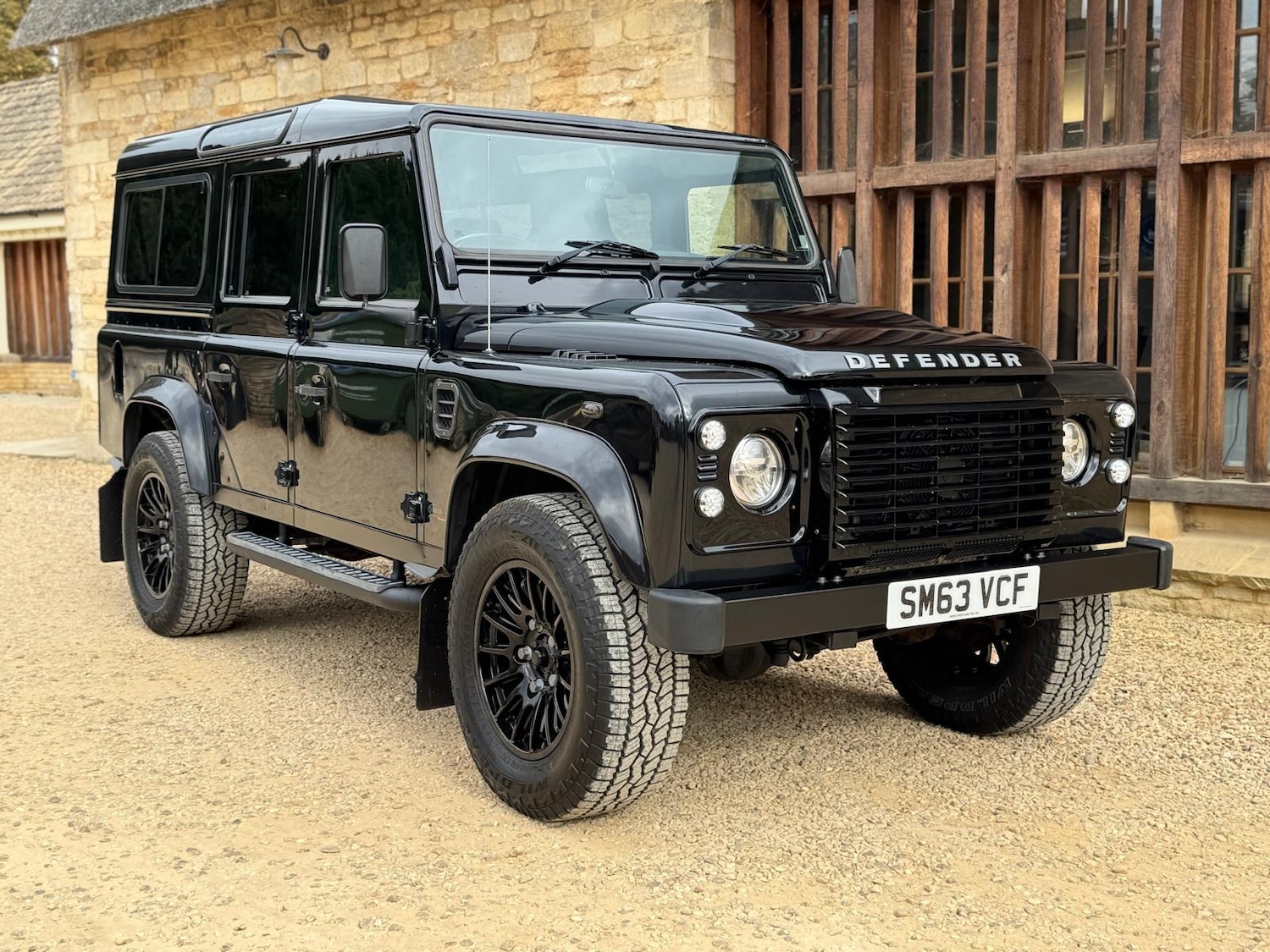 Used Land Rover Defender 2014 for sale - 76077850: Photo 1