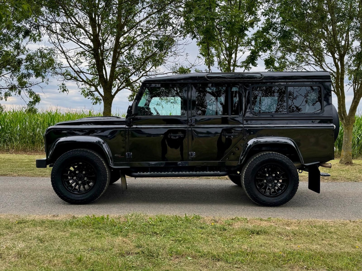 Used Land Rover Defender 2014 for sale - 76077850: Photo 18