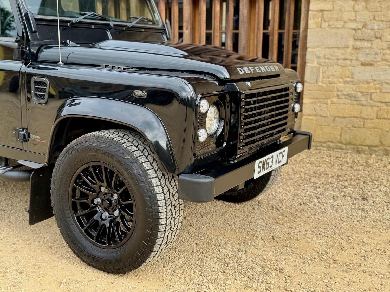 Used Land Rover Defender 2014 for sale - 76077850: Photo 5