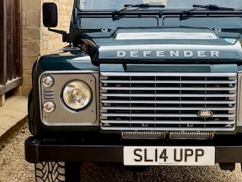 Used Land Rover Defender 2014 for sale - 79548287: Photo