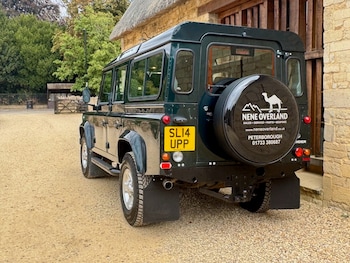 Used Land Rover Defender 2014 for sale - 79548287: Photo