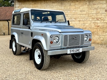 Used Land Rover Defender 2011 for sale - 79344166: Photo