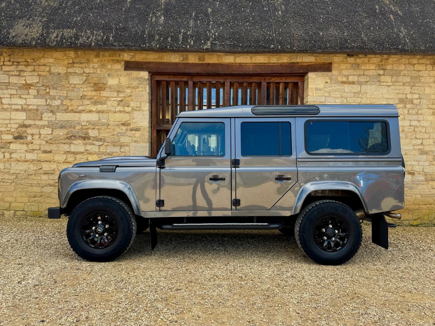 Used Land Rover Defender 2016 for sale - 78107730: Photo 5