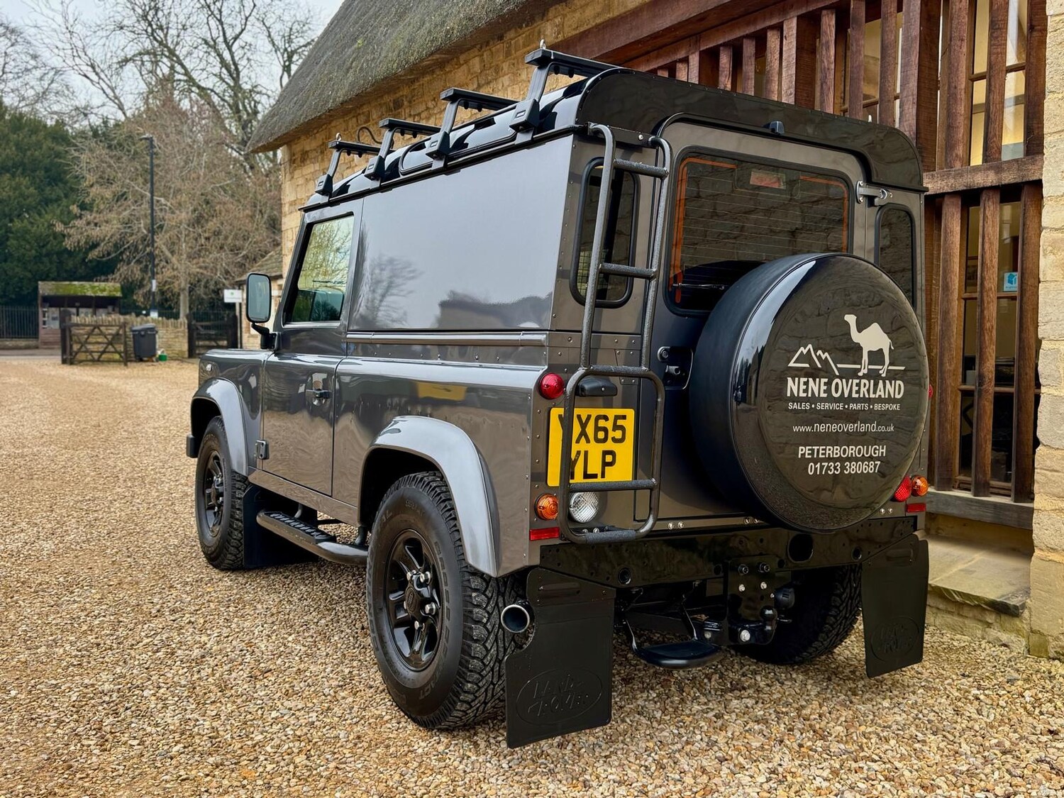 Used Land Rover Defender 2015 for sale - 77461900: Photo 4