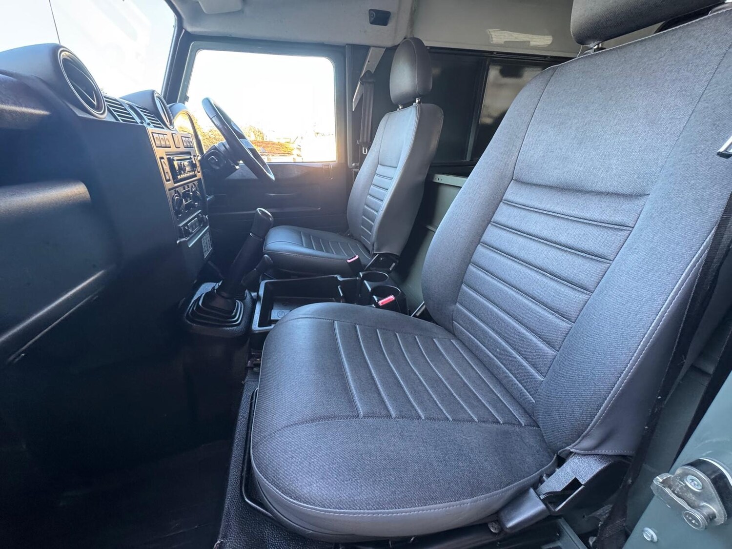 Used Land Rover Defender 2015 for sale - 77517586: Photo 11