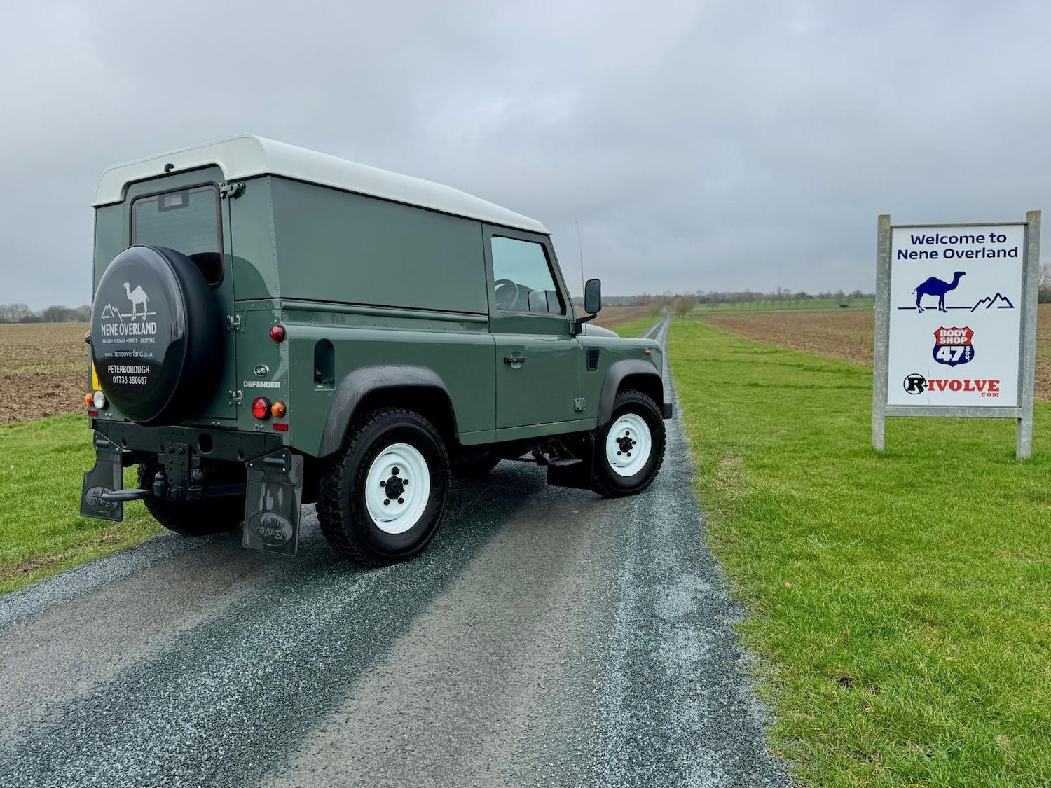 Used Land Rover Defender 2015 for sale - 77517586: Photo 16