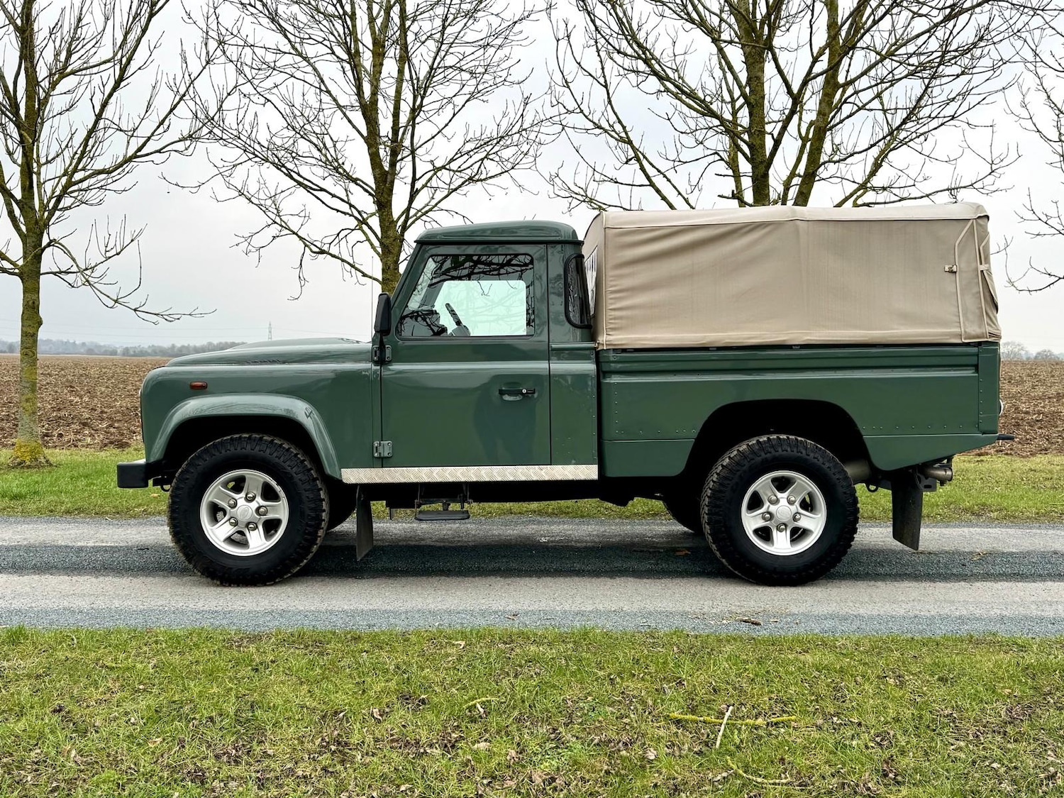 Used Land Rover Defender 2014 for sale - 77375827: Photo 12