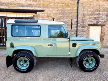 Used Land Rover Defender 2016 for sale - 74589034: Photo