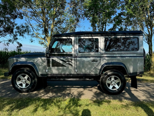 Used Land Rover Defender 2016 for sale - 75584606: Photo 10