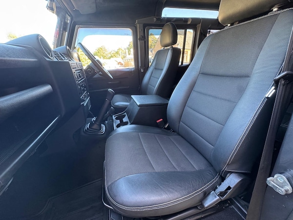 Used Land Rover Defender 2016 for sale - 75584606: Photo 13