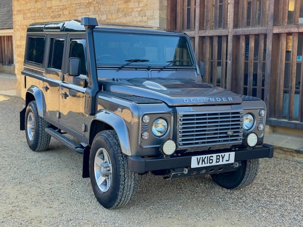 Used Land Rover Defender 2016 for sale - 75584606: Photo 4