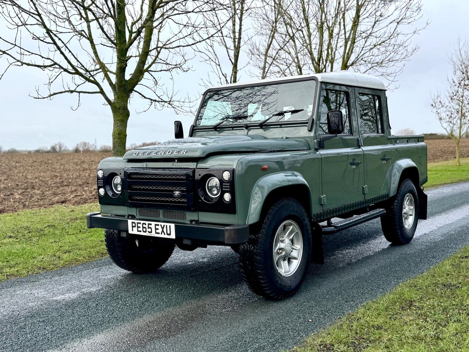 Used Land Rover Defender 2015 for sale - 77270790: Photo 11