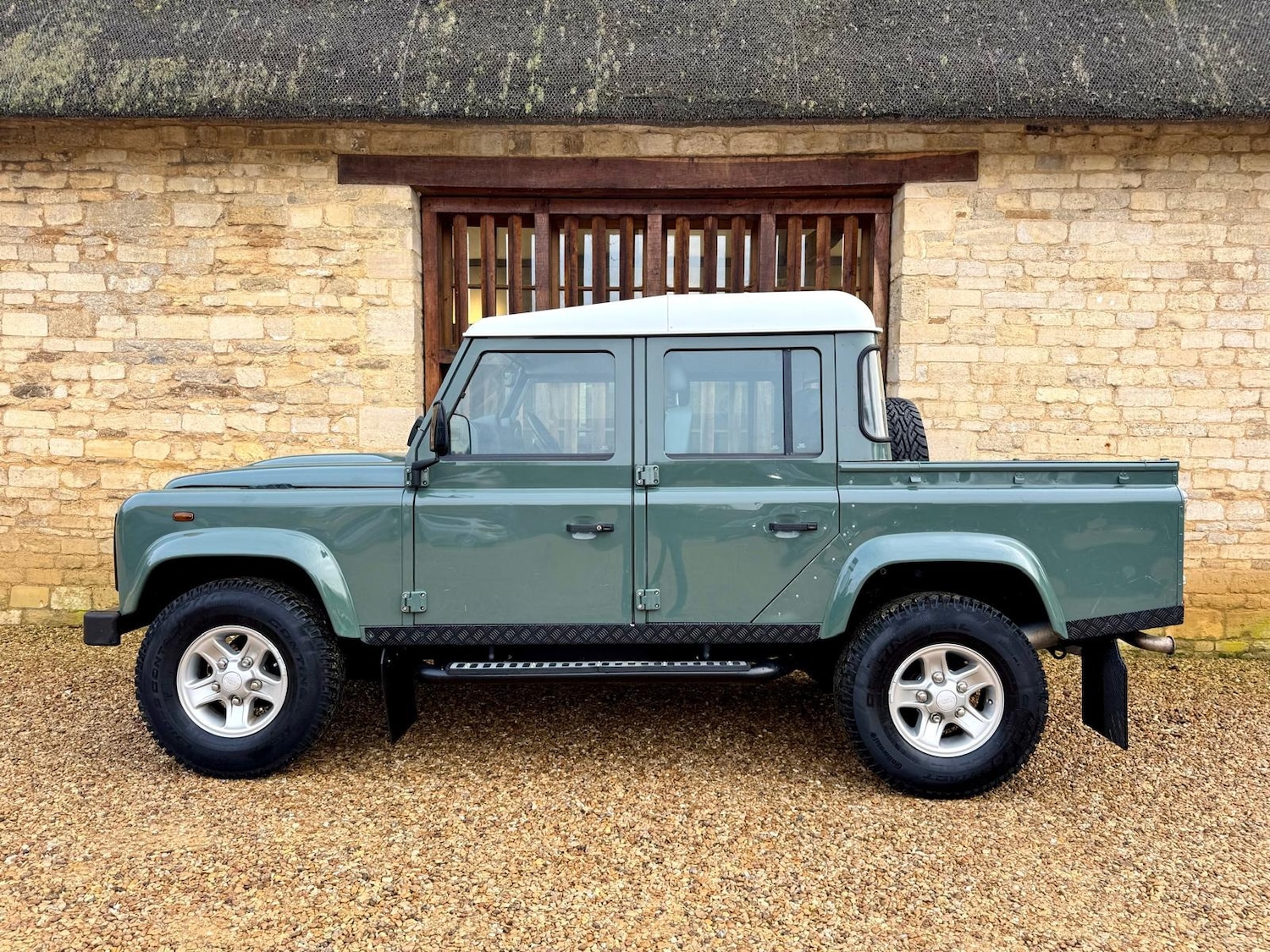 Used Land Rover Defender 2015 for sale - 77270790: Photo 3