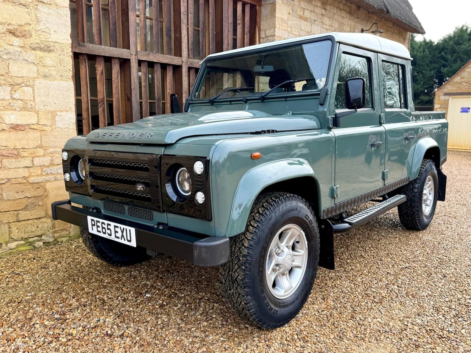 Used Land Rover Defender 2015 for sale - 77270790: Photo 5