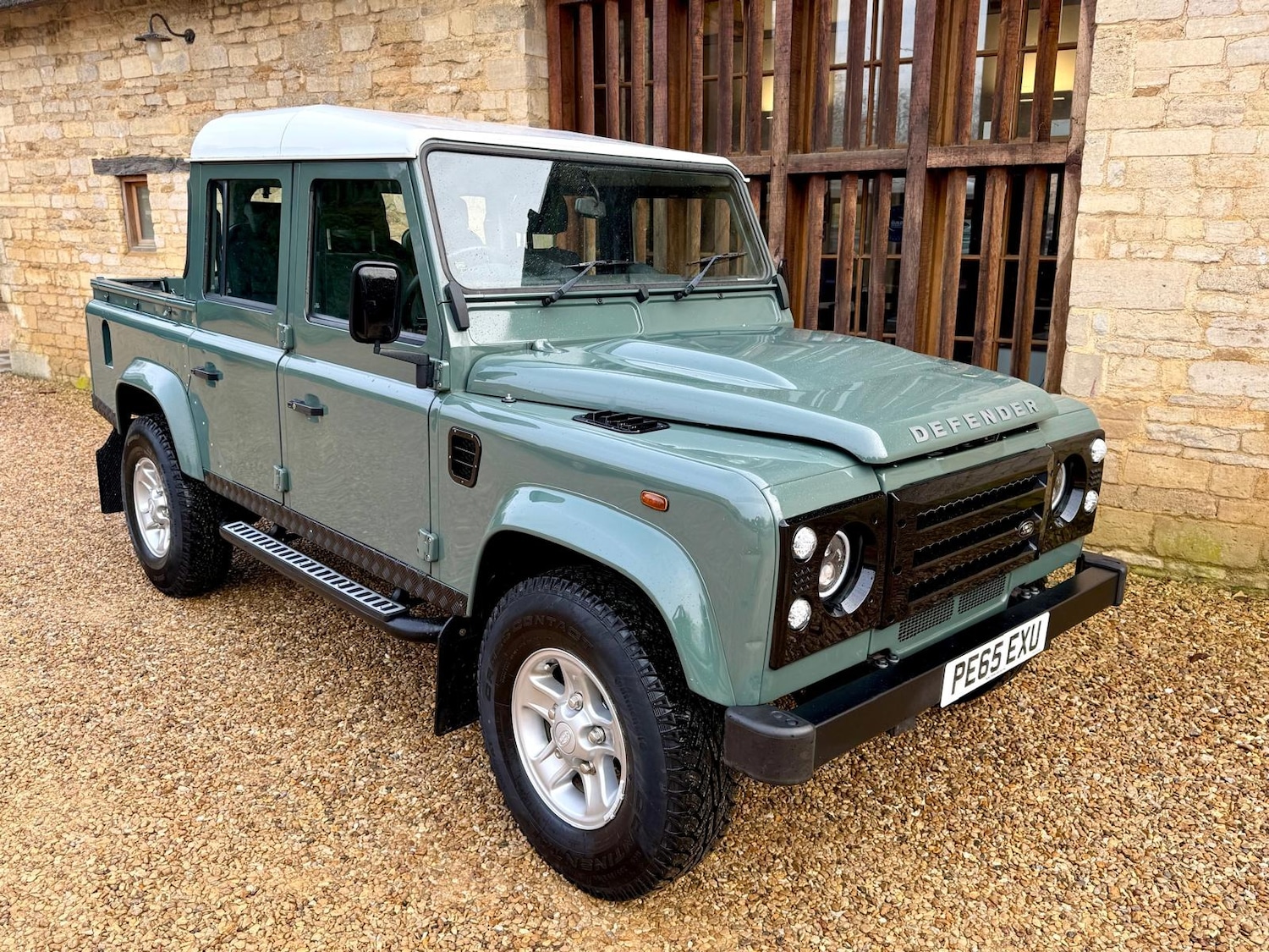 Used Land Rover Defender 2015 for sale - 77270790: Photo 6