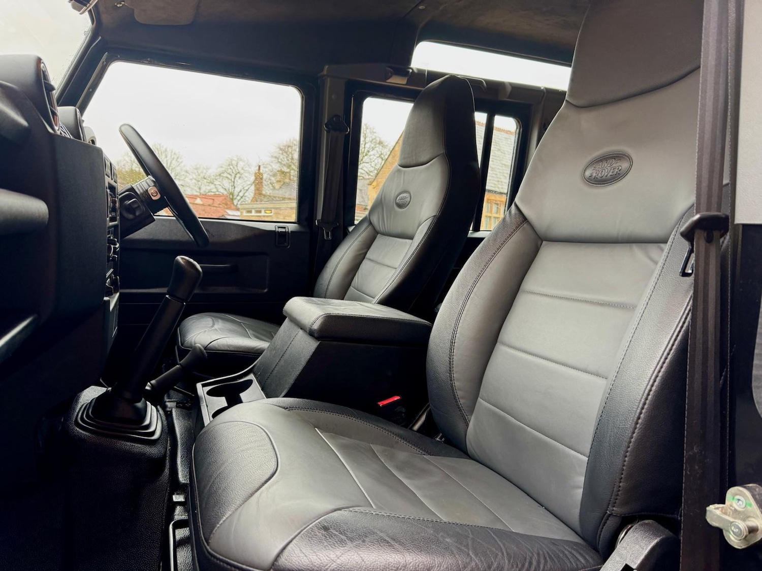 Used Land Rover Defender 2016 for sale - 77335796: Photo 14