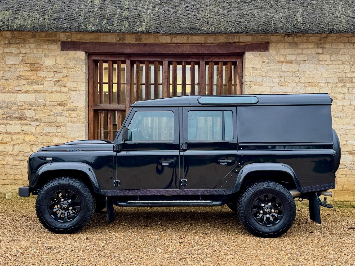 Used Land Rover Defender 2016 for sale - 77335796: Photo 4