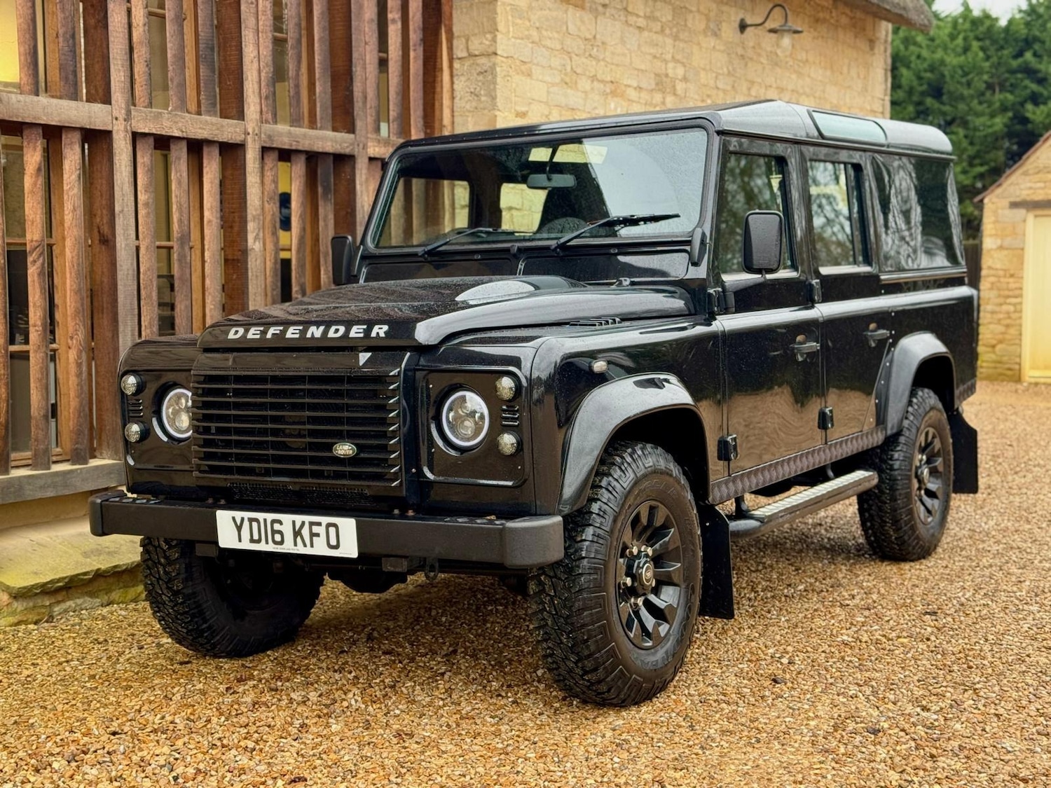 Used Land Rover Defender 2016 for sale - 77335796: Photo 5