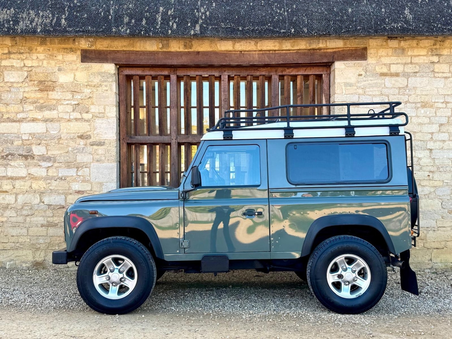 Used Land Rover Defender 2015 for sale - 76077534: Photo 2