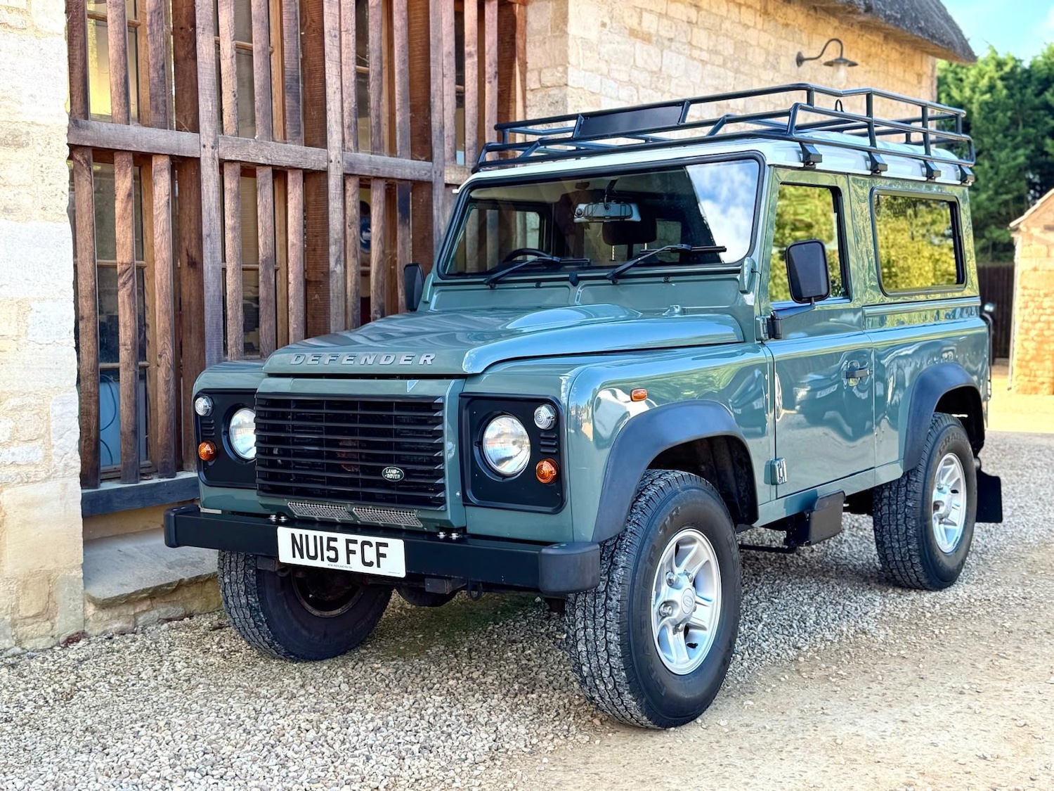 Used Land Rover Defender 2015 for sale - 76077534: Photo 3