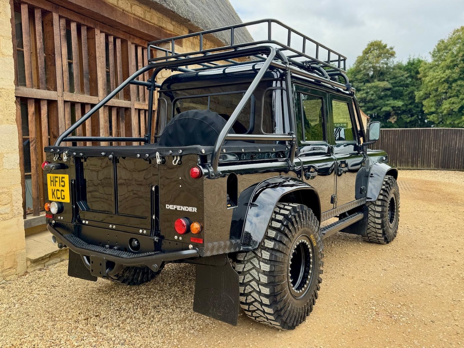 Used Land Rover Defender 2015 for sale - 75983656: Photo 2