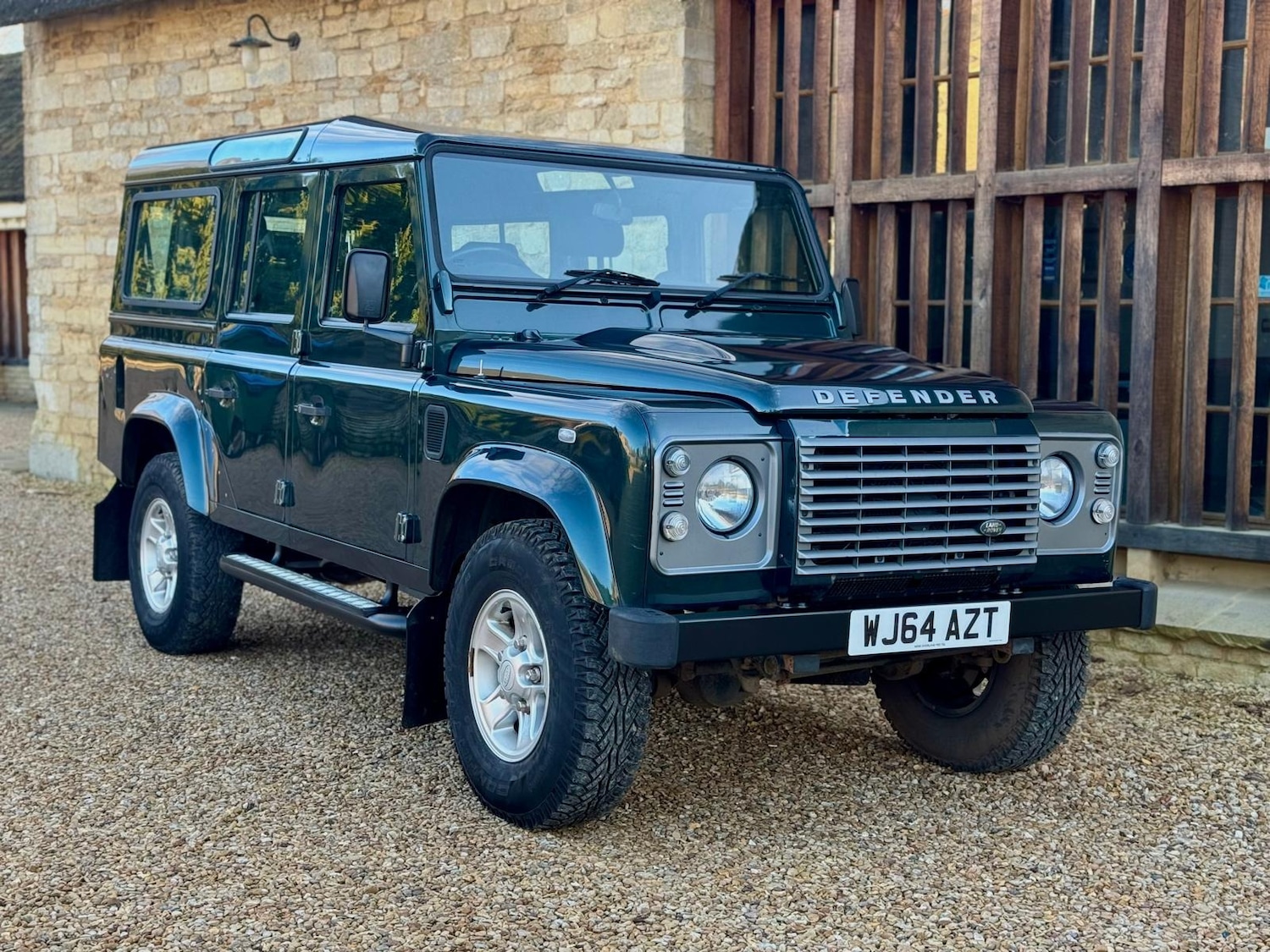 Used Land Rover Defender 2014 for sale - 77285880: Photo 10